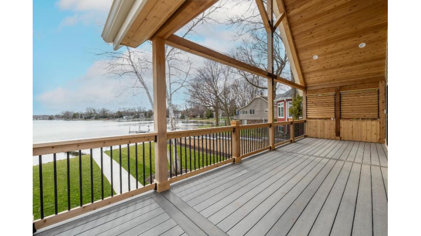 5668 W Lake Dr West Bend, WI 53095 by Leitner Properties $2,250,000