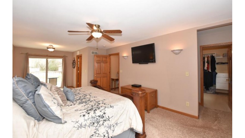 S109W29820 Valley Ridge Ct Mukwonago, WI 53149 by Berkshire Hathaway HS Lake Country $525,000