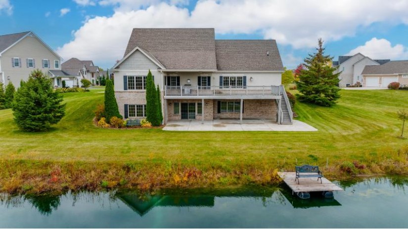 1342 W Stillwater Cir Mequon, WI 53092 by Patrick Bolger Realty Group $750,000