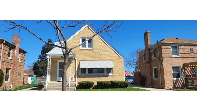 2408 Mitchell St Racine, WI 53403 by Berkshire Hathaway HomeServices Metro Realty-Racin $275,000