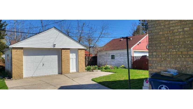 2408 Mitchell St Racine, WI 53403 by Berkshire Hathaway HomeServices Metro Realty-Racin $275,000