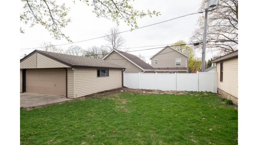 1911 N 84th St Wauwatosa, WI 53226 by Firefly Real Estate, LLC $399,900