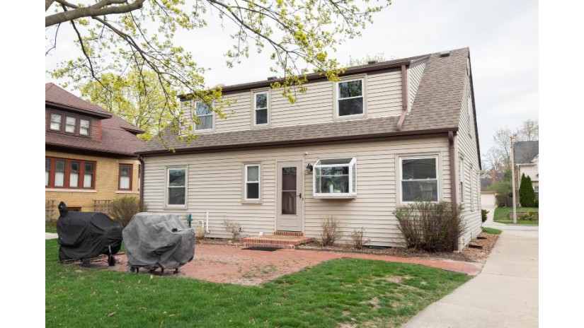 1911 N 84th St Wauwatosa, WI 53226 by Firefly Real Estate, LLC $399,900