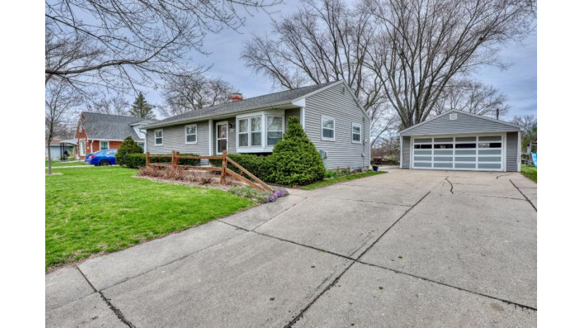 4534 N 101st St Wauwatosa, WI 53225 by The Wisconsin Real Estate Group $369,900