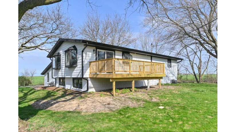 W6582 Hazel Ridge Rd Sugar Creek, WI 53121 by Launch Realty Group $459,000