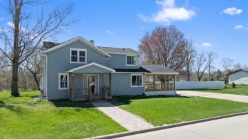 70 Franklin St, Delavan, WI 53115