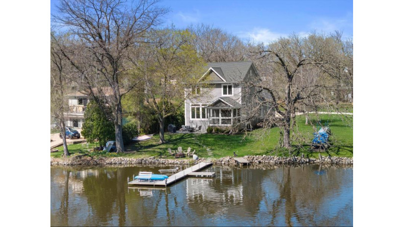 4819 Riverside Rd Waterford, WI 53185 by Berkshire Hathaway Metro Lakes $829,900