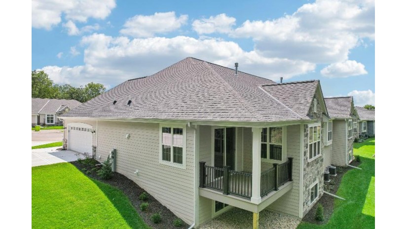 444 Prairie Song Ct 0502 Waukesha, WI 53188 by Bielinski Homes, Inc. $569,900