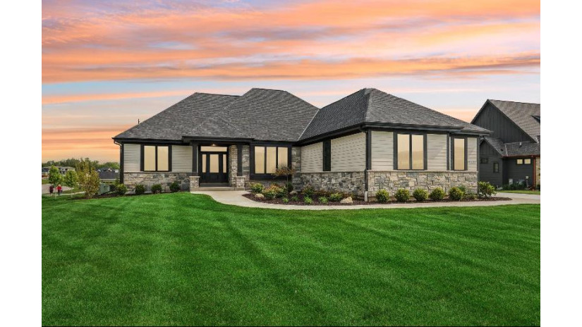 N41W23800 Century Farm Rd Pewaukee, WI 53072 by Bielinski Homes, Inc. $989,900