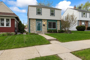 6411 W Locust St, Milwaukee, WI 53210