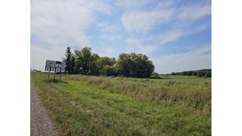 10477 County Road A Parcels #0300051,#03 Marshfield, WI 54449 by Re/Max American Dream - Phone: 715-305-1454 $1,515,000