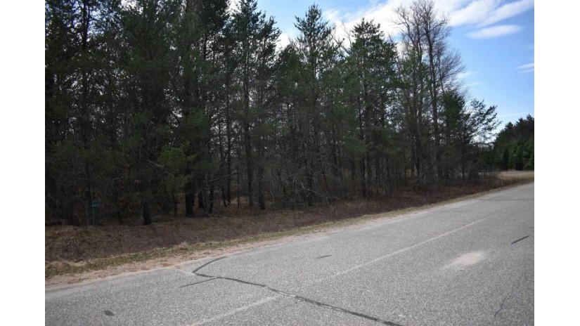 Lot 25 Southview Drive Necedah, WI 54646 by Re/Max Central - Phone: 715-340-0641 $186,900