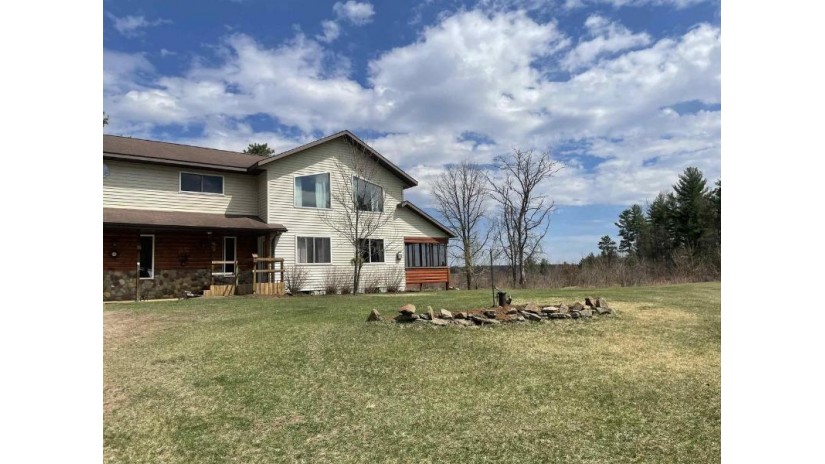 10837 County Road Z Nekoosa, WI 54457 by First Weber - homeinfo@firstweber.com $379,900