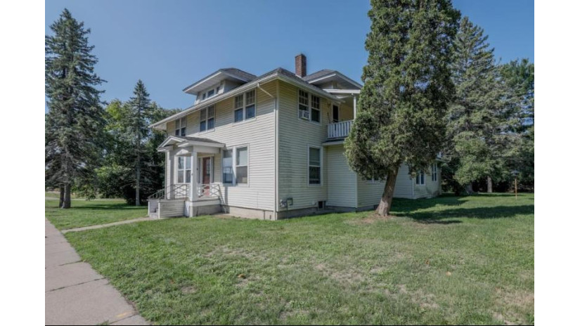 110 South State Street Merrill, WI 54452 by Coldwell Banker Action - Main: 715-359-0521 $474,900