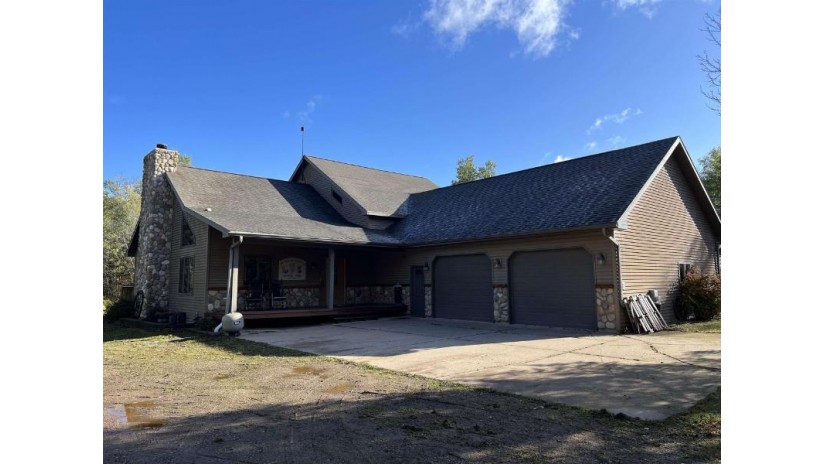 N8319 Summit Woods Lane Gleason, WI 54435 by Absolute Realtors - Phone: 715-610-4590 $729,000