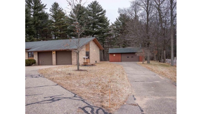 309 North Division Street Stevens Point, WI 54481 by Kpr Brokers, Llc - Phone: 715-498-2447 $750,000