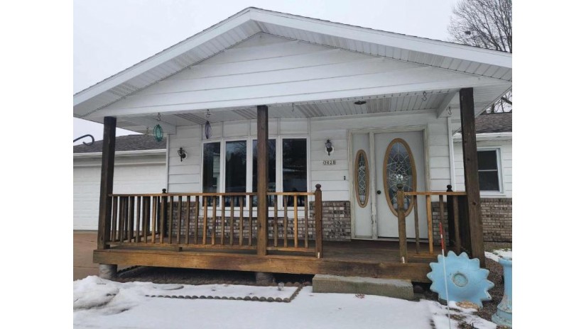 3028 Popp Avenue Marshfield, WI 54449 by Success Realty Inc - Phone: 715-650-1321 $249,900