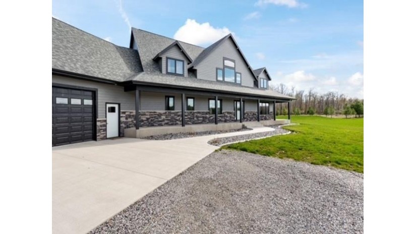 104141 Mann Road Marshfield, WI 54449 by Century 21 Gold Key - Phone: 715-387-2121 $1,150,000