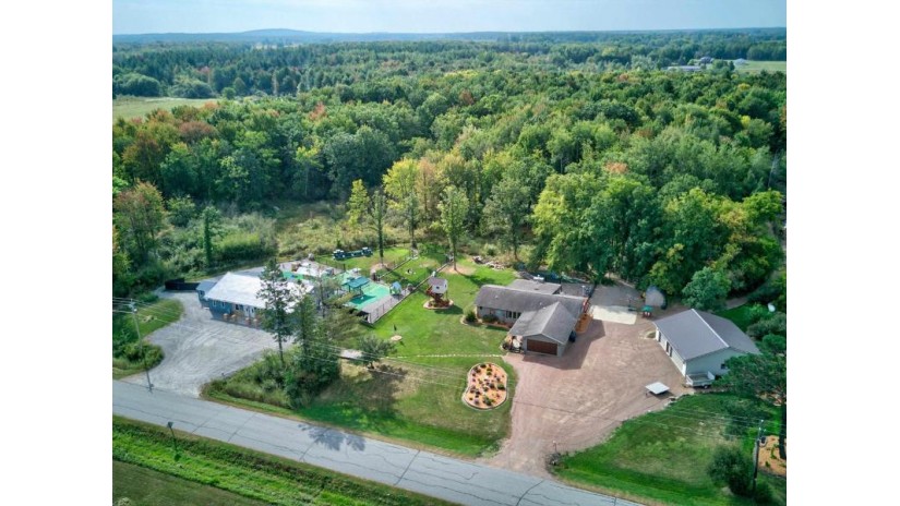 8827-8835 Mill Creek Drive Marshfield, WI 54449 by Nexthome Hub City - Phone: 715-305-0444 $795,000