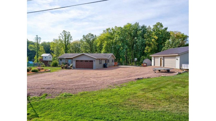 8827-8835 Mill Creek Drive Marshfield, WI 54449 by Nexthome Hub City - Phone: 715-305-0444 $795,000