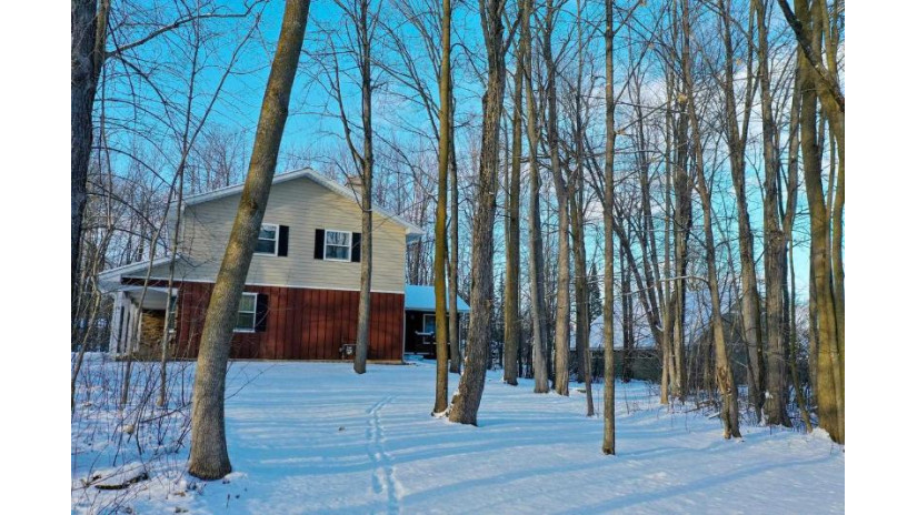 114 Barry'S Cove Medford, WI 54451 by Dixon Greiner Realty, Llc - Phone: 715-748-2258 $335,000