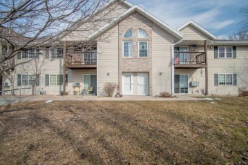 7410 Whitespire Road Unit #14, Rothschild, WI 54474