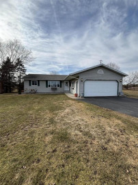 218938 County Road D, Eland, WI 54427