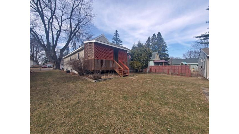 511 North Ash Avenue Marshfield, WI 54449 by Century 21 Gold Key - Phone: 715-387-2121 $155,000