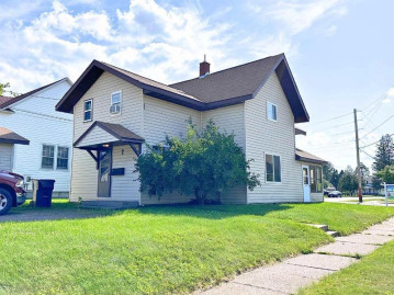 489 2nd Street South, Park Falls, WI 54552