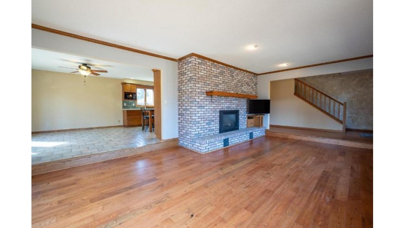 14720 Black Bear Way Merrill, WI 54452 by First Weber - homeinfo@firstweber.com $649,900