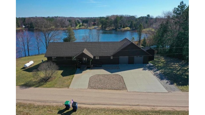 7208 Jacqueline Lake Lane Custer, WI 54423 by Re/Max Central - Phone: 715-340-0641 $534,900