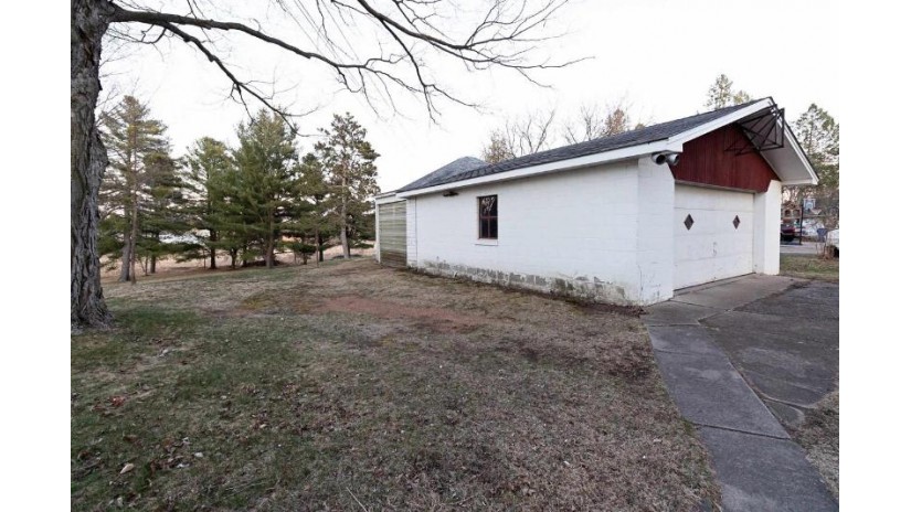 714 South Webb Street Wittenberg, WI 54499 by Rivers Edge Real Estate - annsrere@gmail.com $202,000