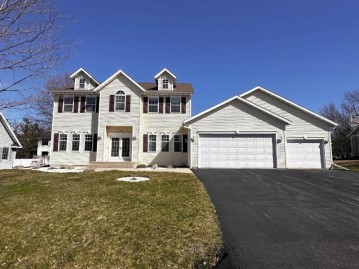 1213 Ridge Road, Marshfield, WI 54449