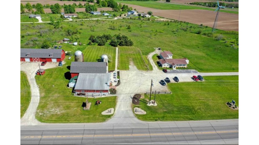 6216 Hwy 42 Egg Harbor, WI 54209 by Shorewest Realtors $890,000