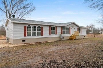 1220 Clay Banks Rd, Sturgeon Bay, WI 54235