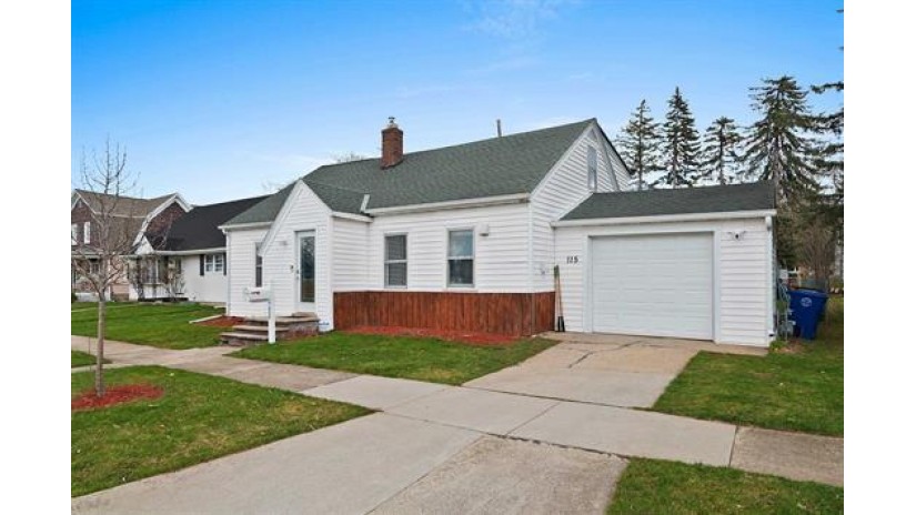 115 S Washington St Depere, WI 54115 by Shorewest Realtors $244,900