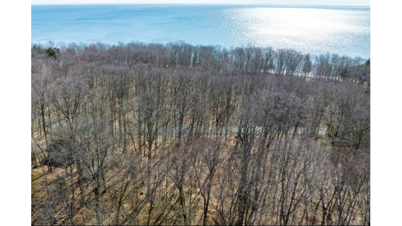 S Lake Michigan Dr Sturgeon Bay, WI 54235 by Shorewest Realtors $38,600