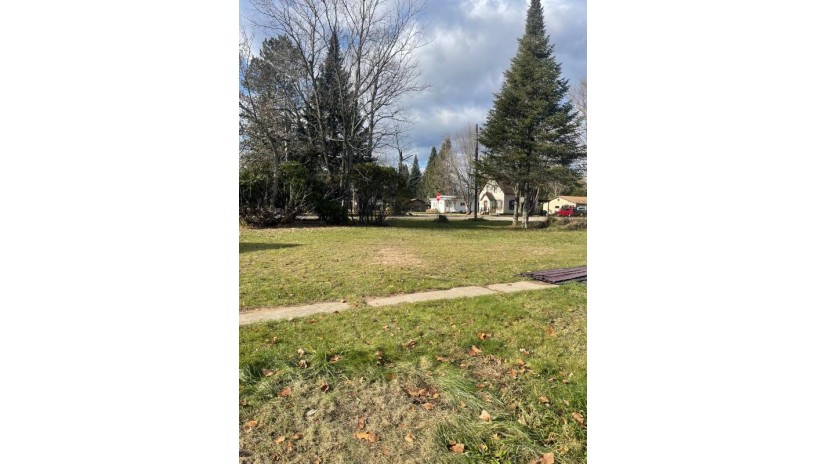 102 Wildwood Ave N Crandon, WI 54520 by Action Real Estate Llc $22,500