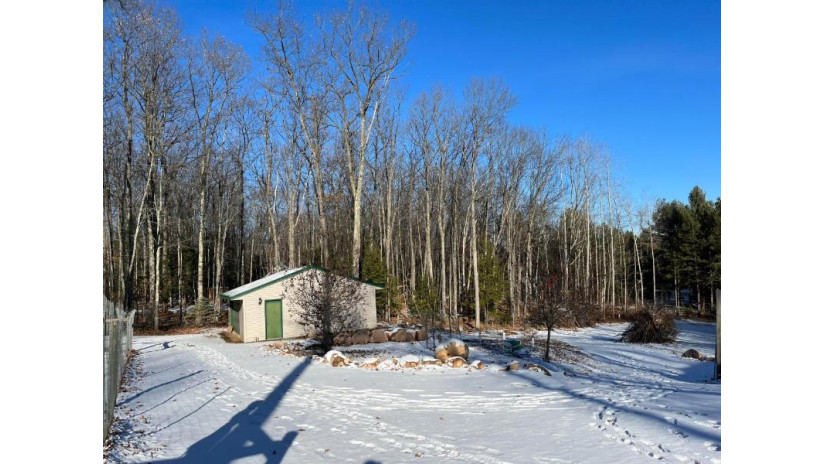 12296 Zitske Ln White Lake, WI 54491 by Coldwell Banker Bartels Real Estate, Inc. $335,000