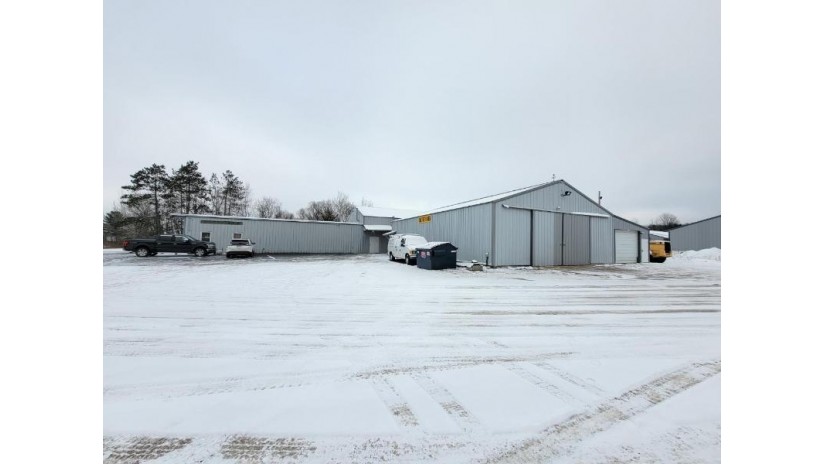 N2033 Hwy 45 Antigo, WI 54409 by Cr Realty $699,000