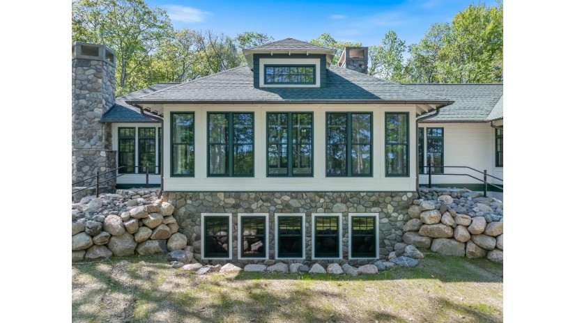 1092 Cranberry Shore Ln 1090 Eagle River, WI 54521 by Re/Max Property Pros $6,400,000