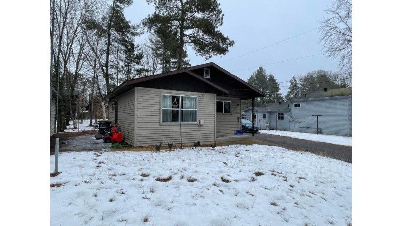 603/605 Dyer Park St N Eagle River, WI 54521 by Eliason Realty - Eagle River $219,800