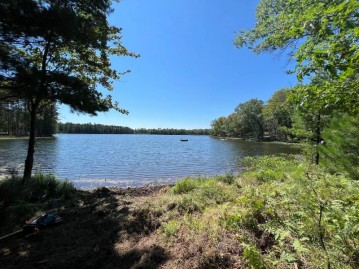 3800 Jennie Raisen Ln, Rhinelander, WI 54501