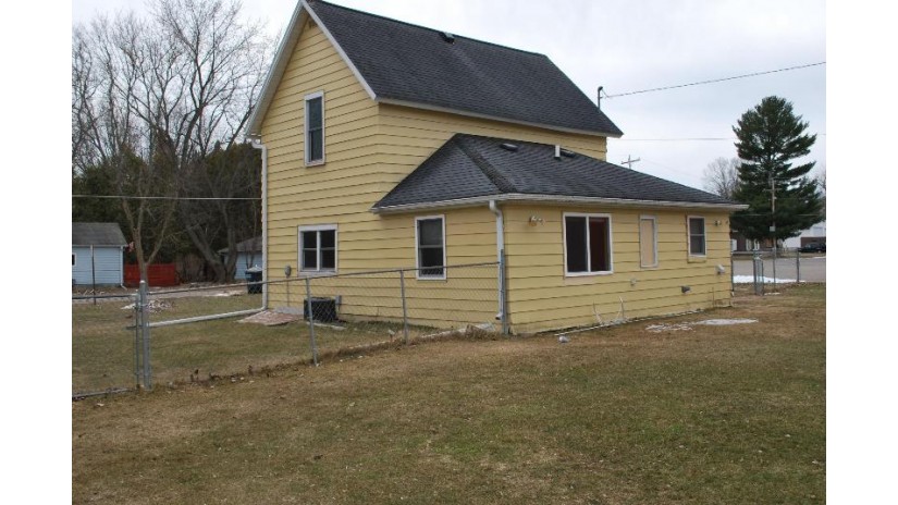 307 Grant St Crandon, WI 54520 by Radenton Realty Llc $119,500