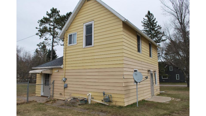 307 Grant St Crandon, WI 54520 by Radenton Realty Llc $119,500