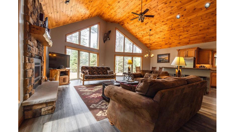 1599 Lost River Rd Eagle River, WI 54521 by Shorewest Realtors $645,000