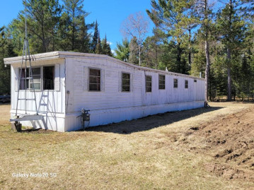 5375 Perch Lake Rd, Cloverland, WI 54521