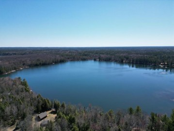 On Finger Lake Ln, Washington, WI 54521