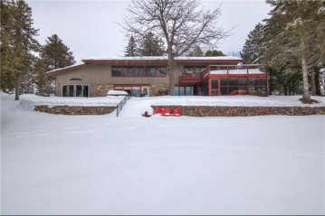 108 Donovan Cove Road, Shell Lake, WI 54871