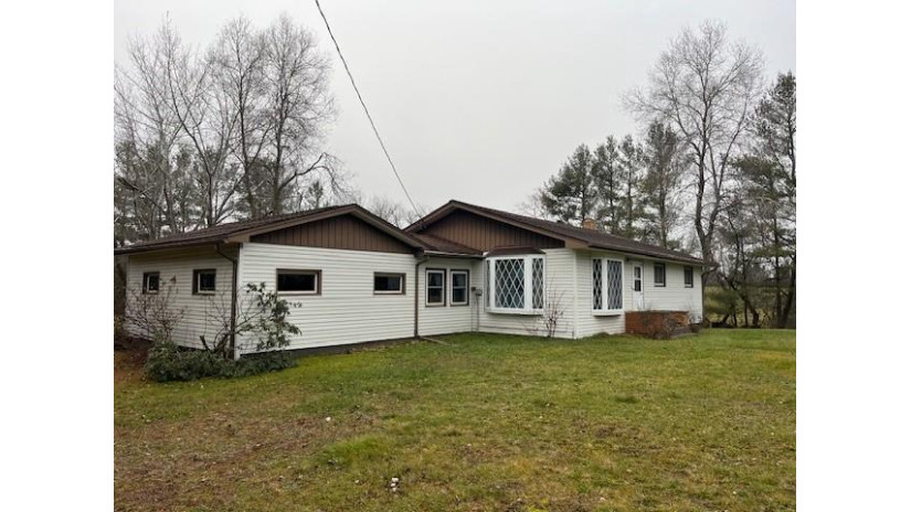 1873 20th Avenue Rice Lake, WI 54868 by Cb Brenizer/Rice Lake $275,000